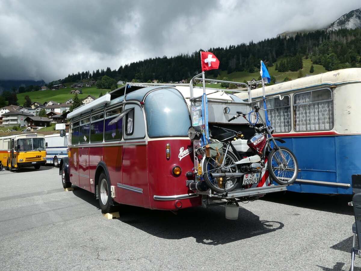 (239'209) - Morger, Horgenberg - ZH 32'050 U - Saurer/T�scher (ex P 23'167; ex Casper, Lenzerheide) am 20. August 2022 in Wildhaus, Munzenriet