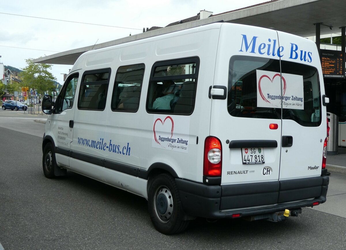(239'262) - Meile Bus, Lichtensteig - Nr. 23/SG 447'818 - Renault am 20. August 2022 beim Bahnhof Wattwil