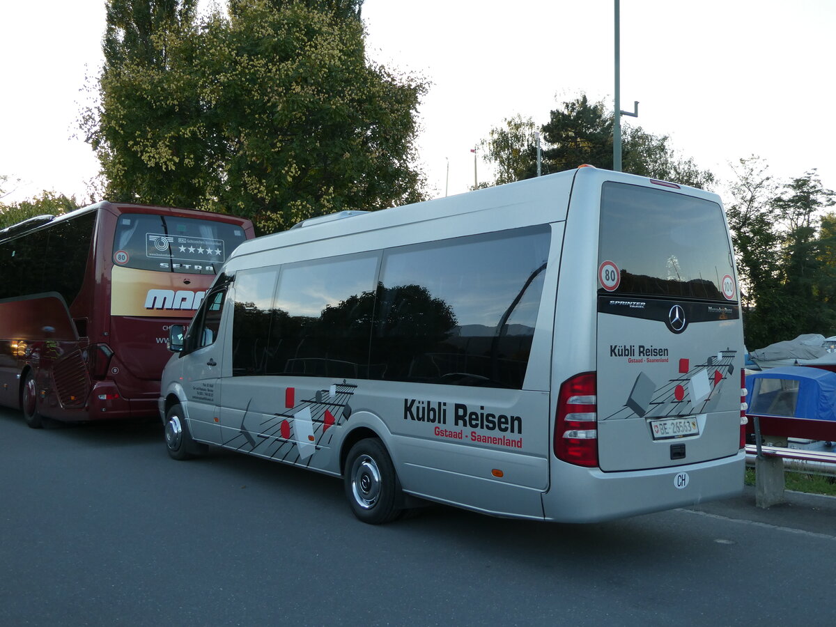 (239'454) - K�bli, Gstaad - BE 26'563 - Mercedes am 23. August 2022 in Thun, Strandbad