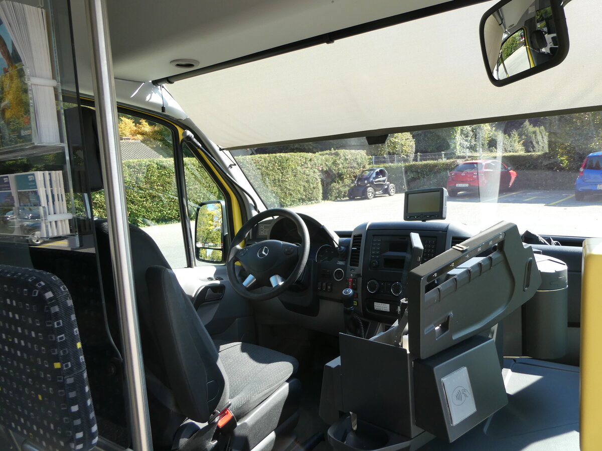 (240'640) - STI Thun - Nr. 4/BE 841'004 - Mercedes am 7. Oktober 2022 bei der Schiffl�ndte Thun (Innenaufnahme)