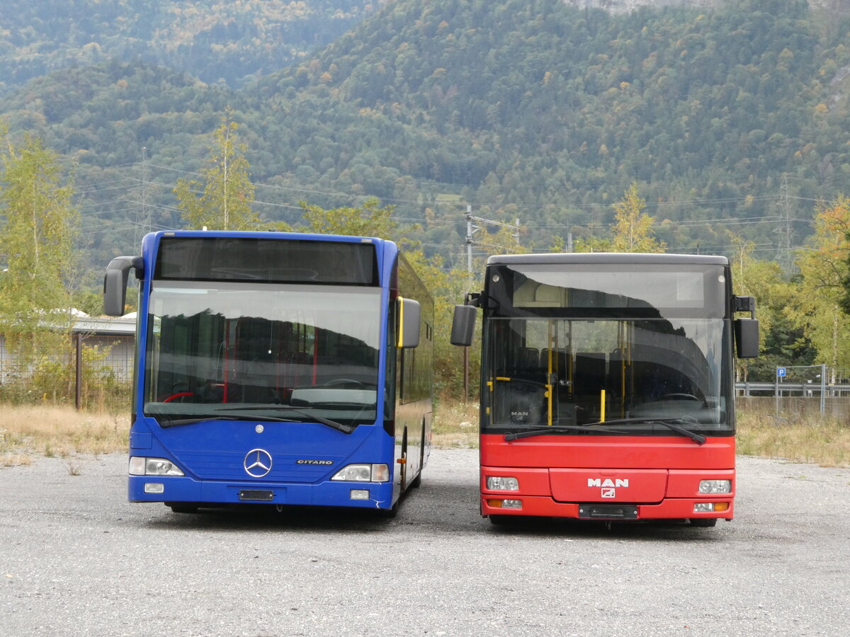 (240'649) - Lathion, Sion - Nr. 25 - Mercedes (ex VZO Gr�ningen Nr. 14) + Nr. 19 - MAN/G�ppel (ex AFA Adelboden Nr. 55) am 8. Oktober 2022 bei St-Maurice