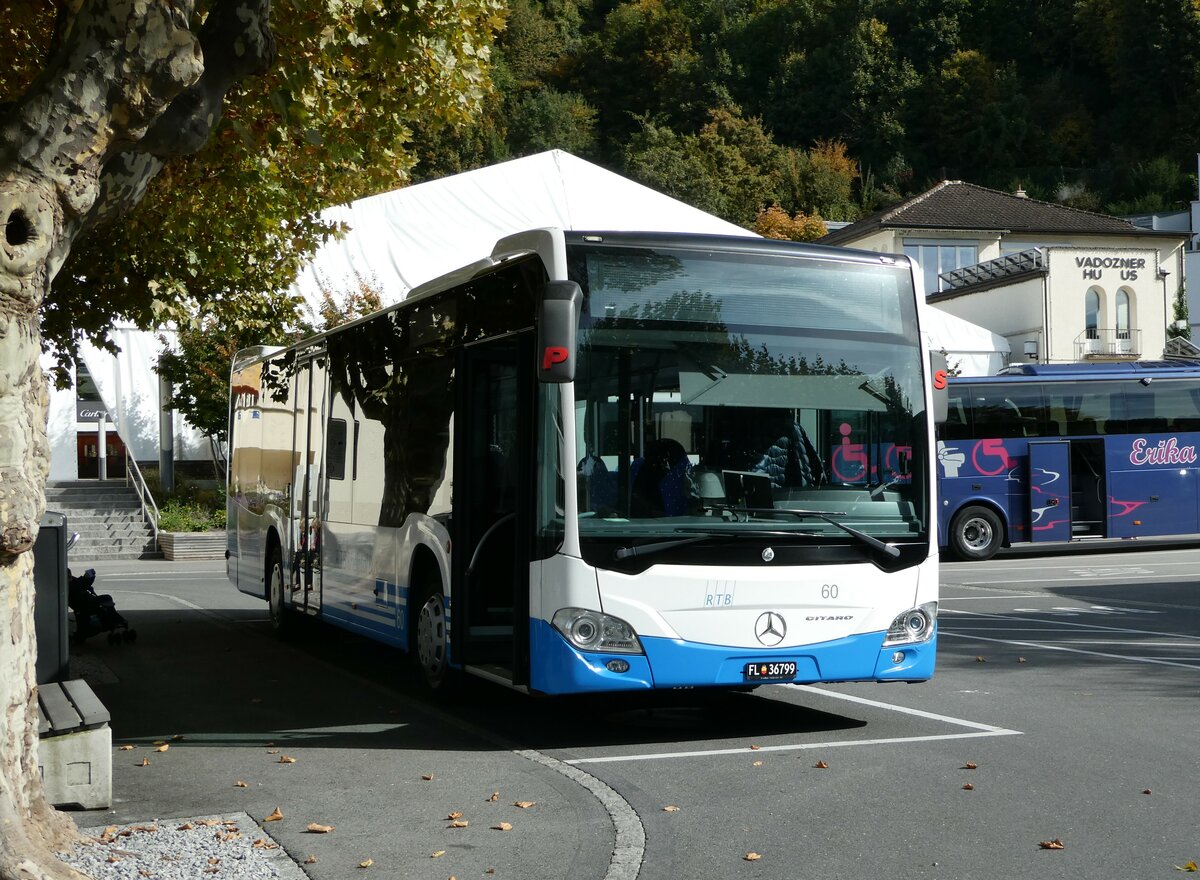 (240'950) - Sch�dler, Triesenberg (RTB 60) - FL 36'799 - Mercedes am 11. Oktober 2022 in Vaduz, St�dtle