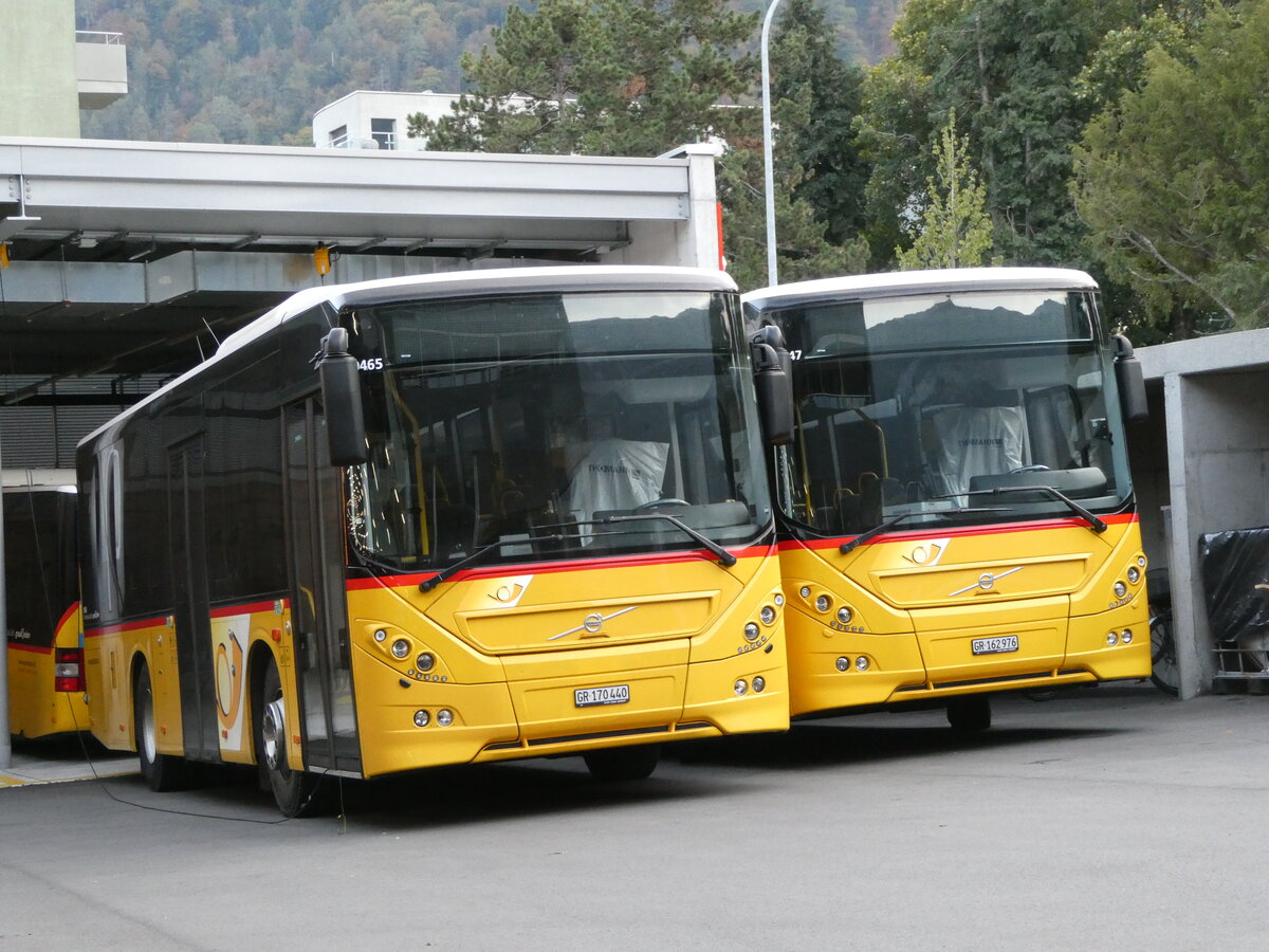(241'040) - PostAuto Graub�nden - GR 170'440 - Volvo am 11. Oktober 2022 in Chur, Garage