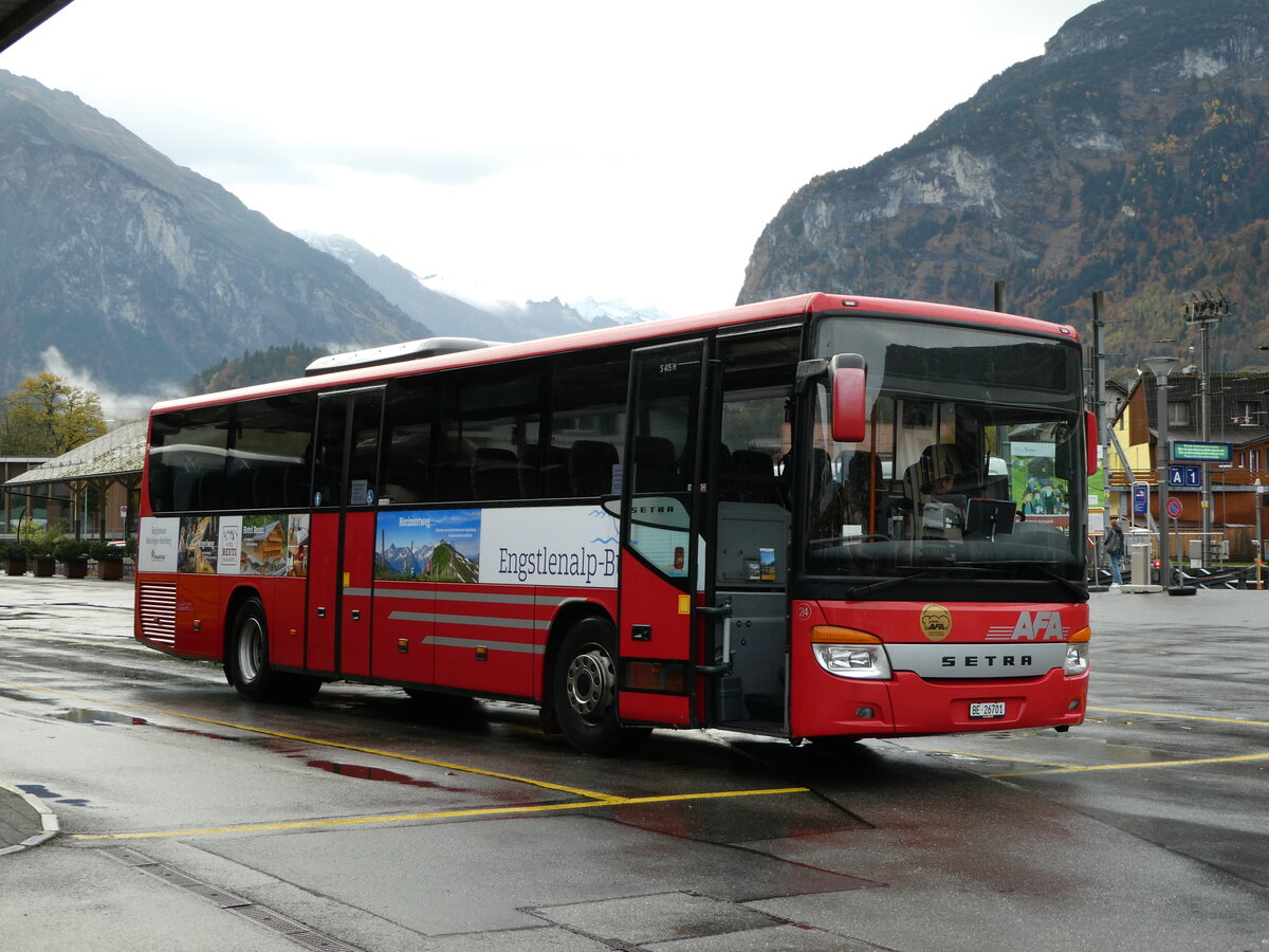 (241'686) - AFA Adelboden - Nr. 24/BE 26'701 - Setra am 22. Oktober 2022 in Meiringen, Postautostation (Einsatz: PostAuto f�r Engstlenalp-Bus)