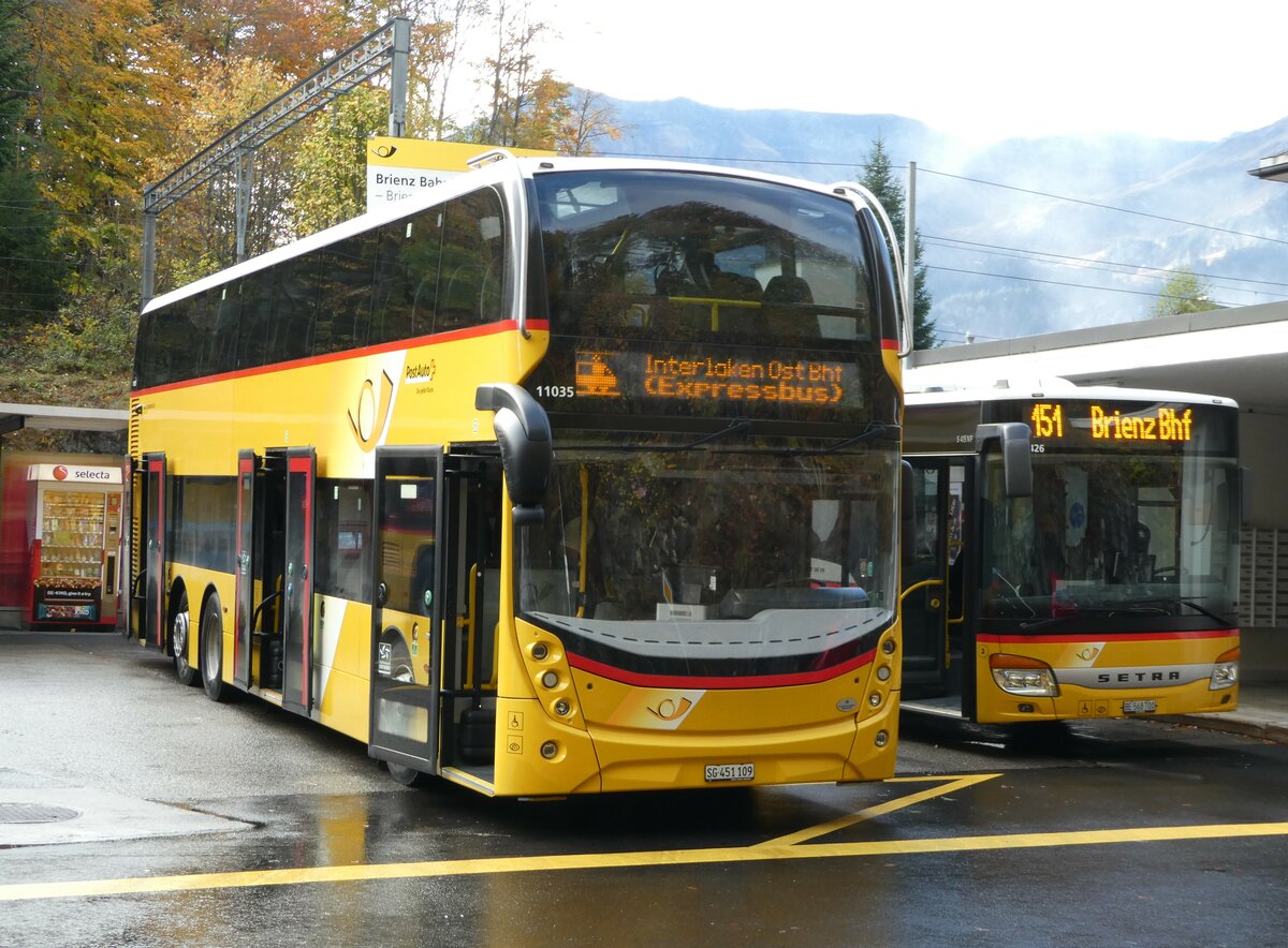 (241'701) - PostAuto Ostschweiz - SG 451'109 - Alexander Dennis (ex CarPostal Ouest; ex PostAuto Ostschweiz SG 445'308) am 22. Oktober 2022 auf dem Br�nigpass
