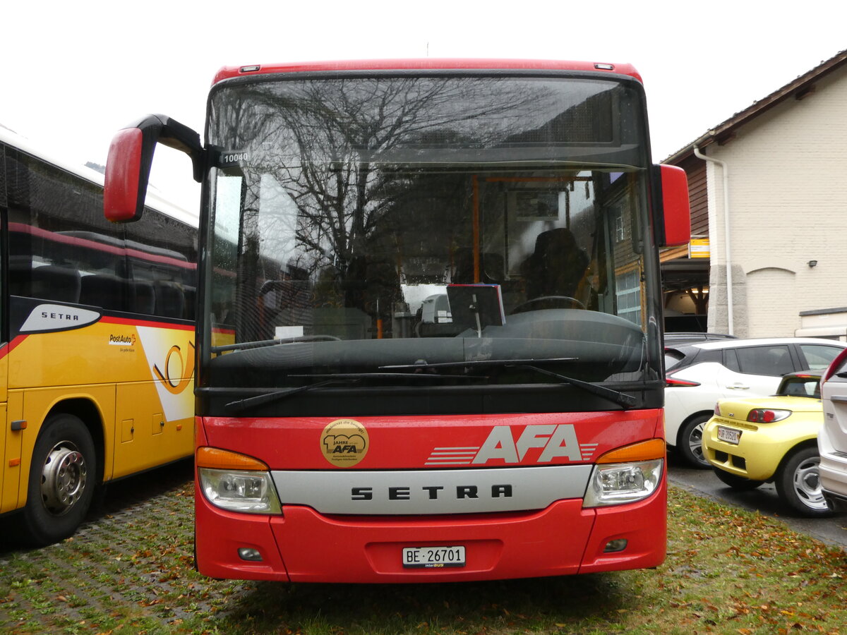 (241'817) - AFA Adelboden - Nr. 24/BE 26'701 - Setra am 24. Oktober 2022 in Meiringen, Postgarage (Einsatz: PostAuto f�r Engstlenalp-Bus)