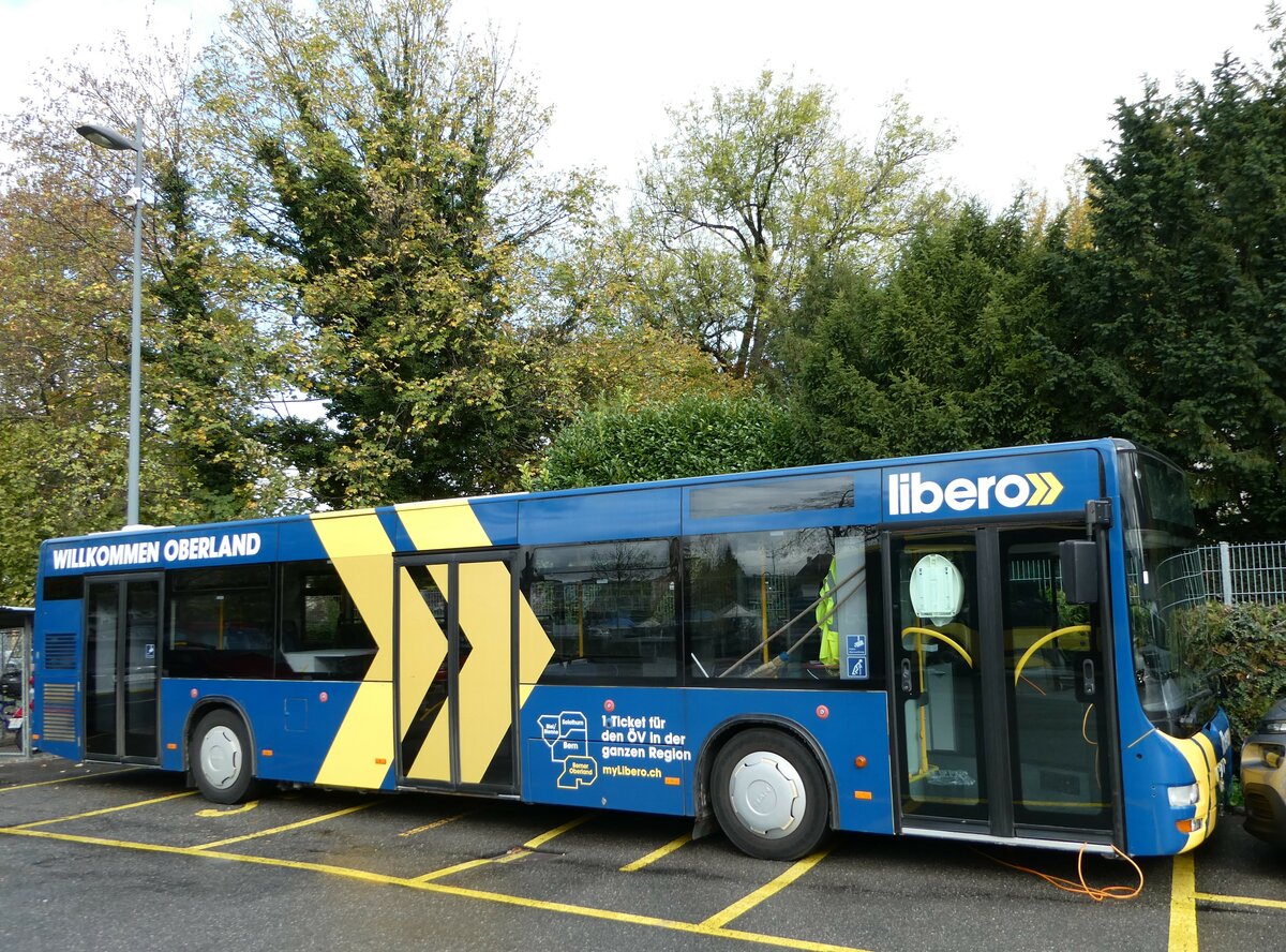 (242'083) - STI Thun - Nr. 128 - MAN am 1. November 2022 bei der Schiffl�ndte Thun