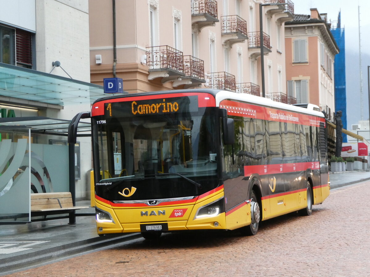 (242'723) - AutoPostale Ticino - TI 278'983 - MAN am 15. November 2022 beim Bahnhof Bellinzona