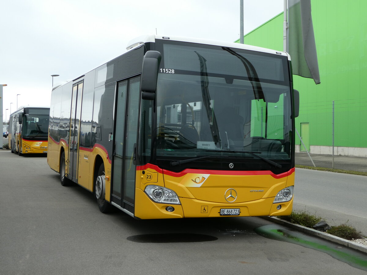 (243'160) - Fl�ck, Brienz - Nr. 23/BE 868'723 - Mercedes am 27. November 2022 in Kerzers, Interbus