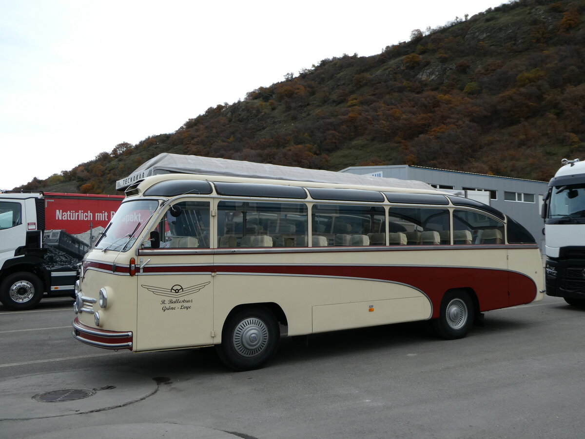 (243'376) - Ballestraz, Gr�ne - Saurer/Saurer (ex Girardet, Yverdon) am 3. Dezember 2022 in Saxon, Garage Visa