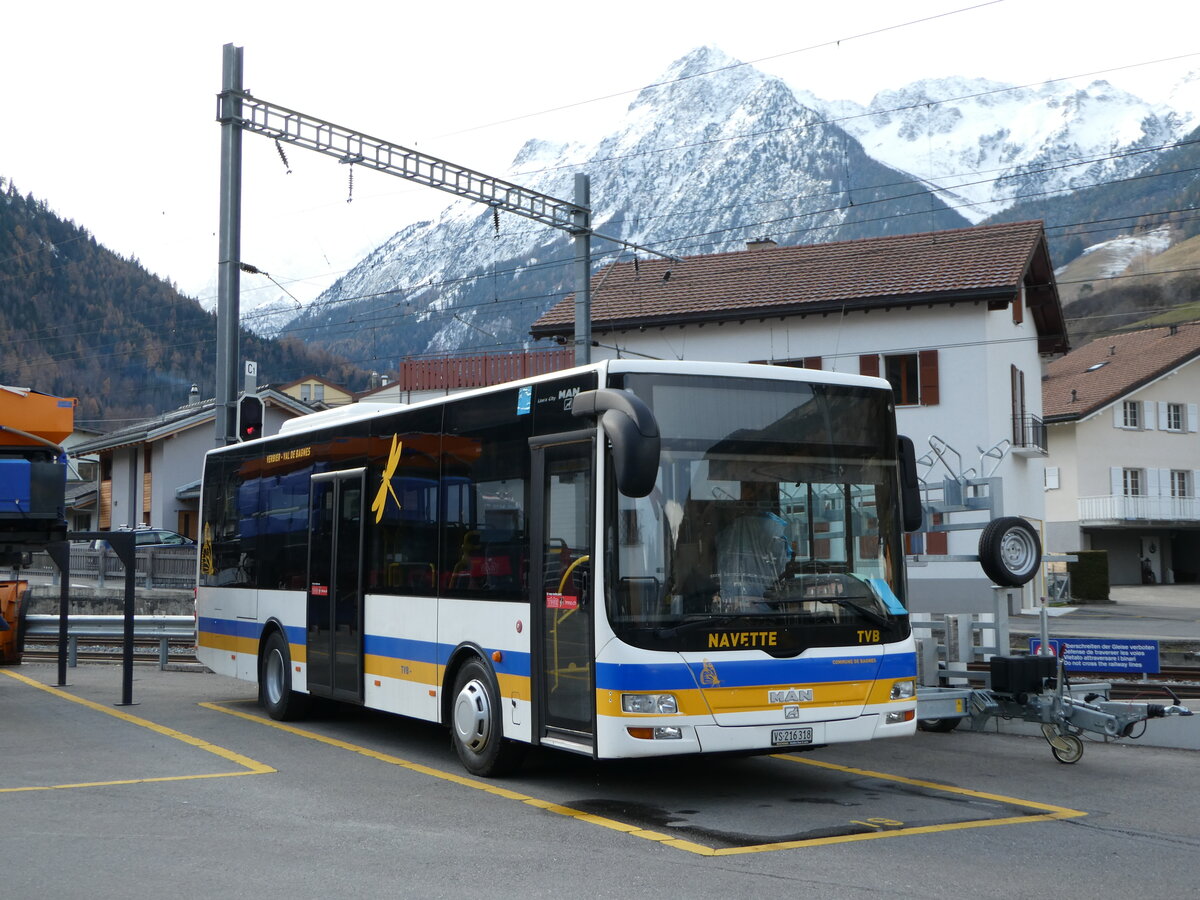 (243'387) - TMR Martigny - Nr. 111/VS 216'318 - MAN/G�ppel am 3. Dezember 2022 in Orsi�res, Garage
