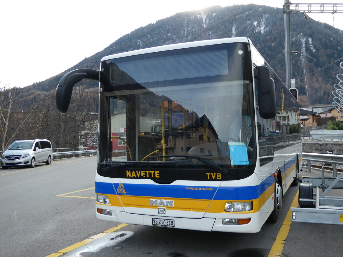 (243'389) - TMR Martigny - Nr. 111/VS 216'318 - MAN/G�ppel am 3. Dezember 2022 in Orsi�res, Garage