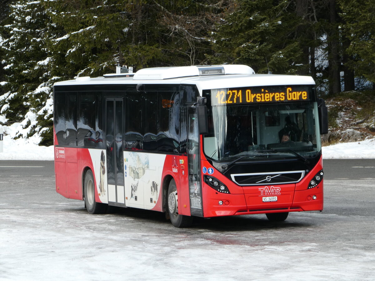 (243'404) - TMR Martigny - Nr. 6/VS 34'591 - Volvo am 3. Dezember 2022 in Champex, T�l�
