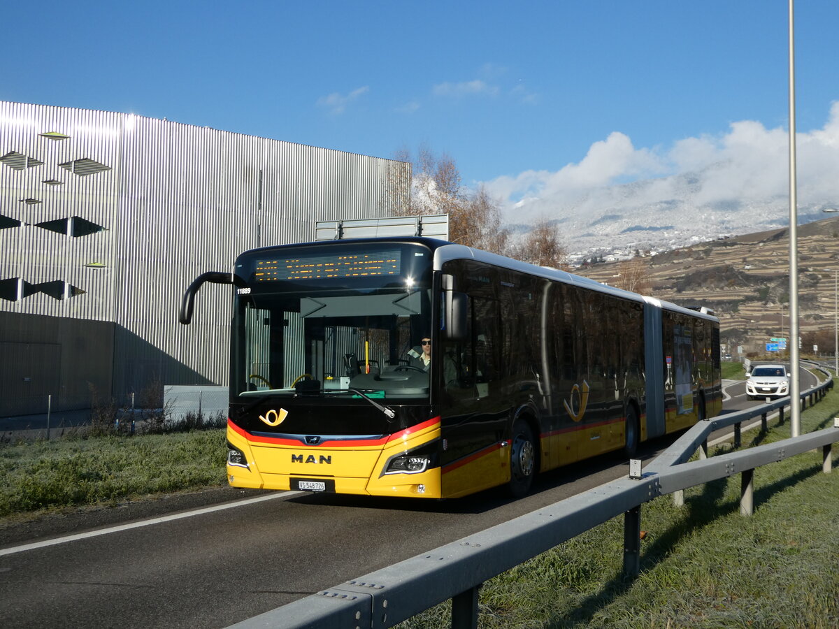(243'746) - PostAuto Wallis - Nr. 86/VS 548'726 - MAN am 11. Dezember 2022 in Sion, H�pital