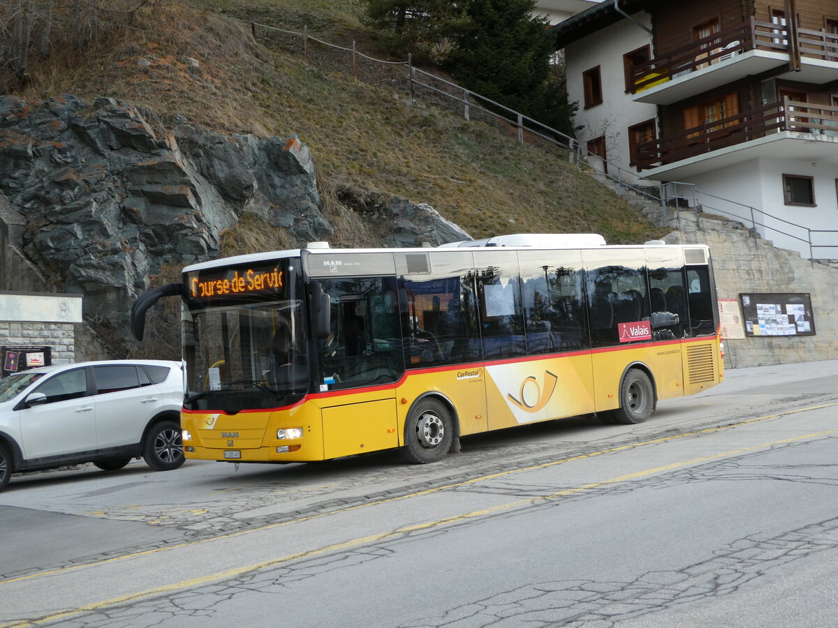 (244'128) - PostAuto Wallis - Nr. 9/VS 205'491 - MAN/G�ppel (ex PostAuto Bern) am 26. Dezember 2022 in St-Luc, Post