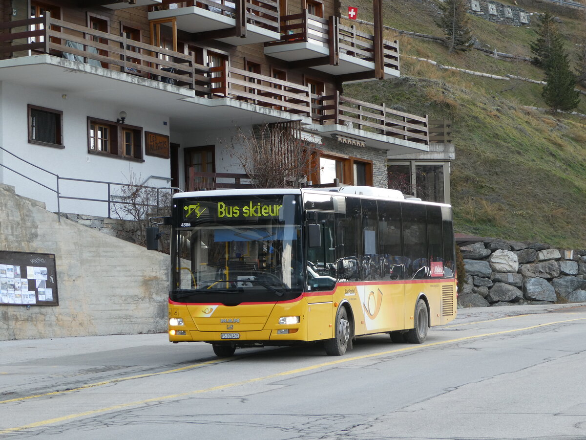 (244'130) - PostAuto Wallis - Nr. 29/VS 205'405 - MAN/G�ppel (ex PostAuto BErn Nr. 215; ex RBS Worblaufen Nr. 215) am 26. Dezember 2022 in St-Luc, Post