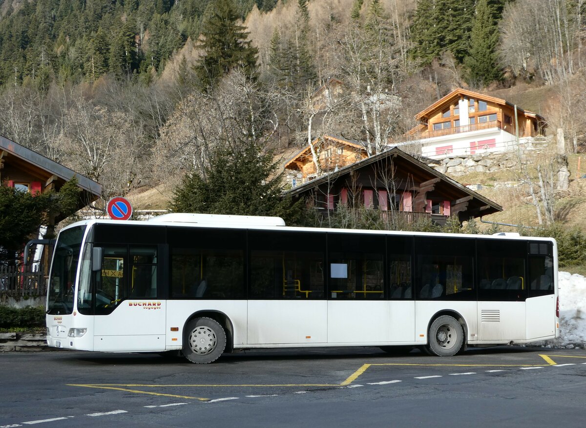 (244'227) - Buchard, Leytron - Nr. 93/VS 187'336 - Mercedes (ex TMR Martigny Nr. 102) am 27. Dezember 2022 in Ovronnaz, La Crois�e