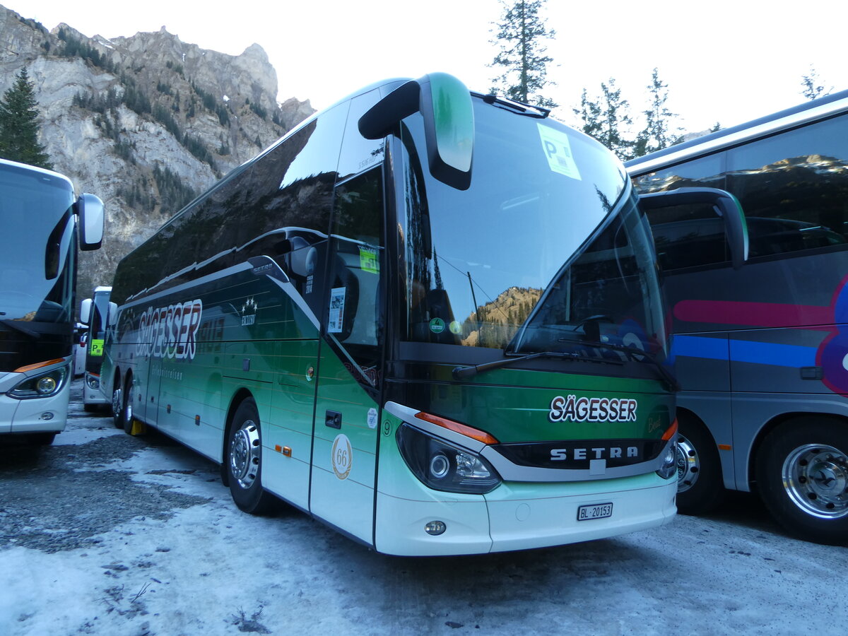 (244'682) - S�gesser, Wintersingen - Nr. 9/BL 20'153 - Setra am 7. Januar 2023 in Adelboden, Unter dem Birg
