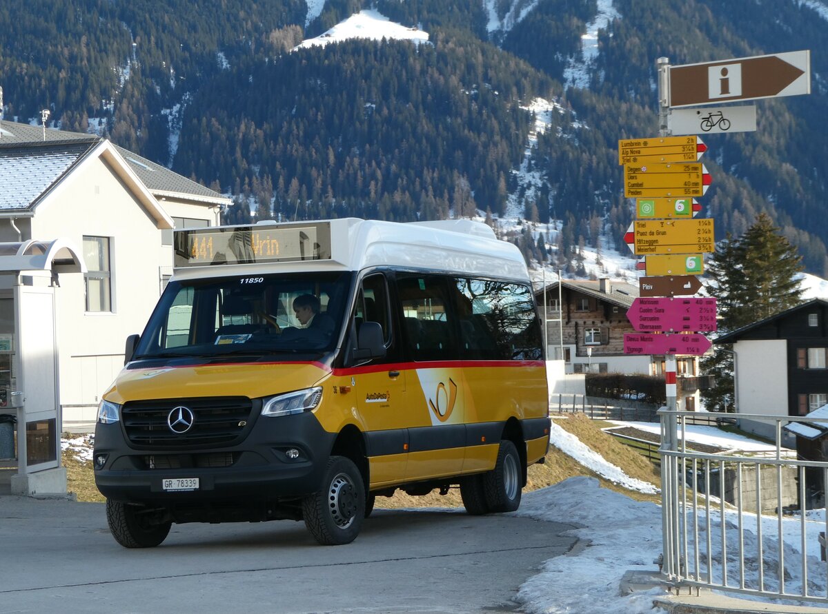 (245'155) - PostAuto Graub�nden - Nr. 36/GR 78'339/PID 11'850 - Mercedes am 18. Januar 2023 in Vella, Post
