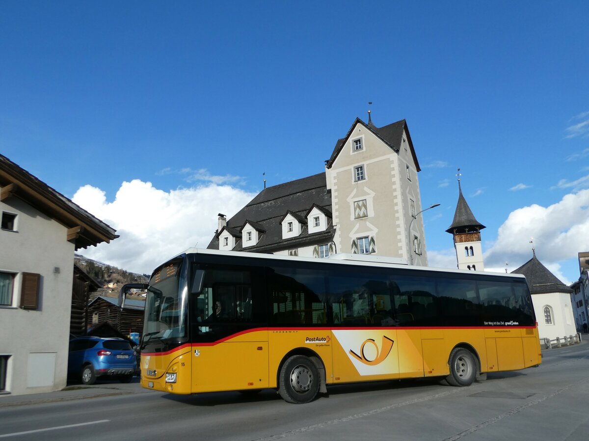 (245'158) - PostAuto Graub�nden - Nr. 15/GR 162'973/PID 10'217 - Iveco (ex Fontana, Ilanz Nr. 15) am 18. Januar 2023 in Vella, Post