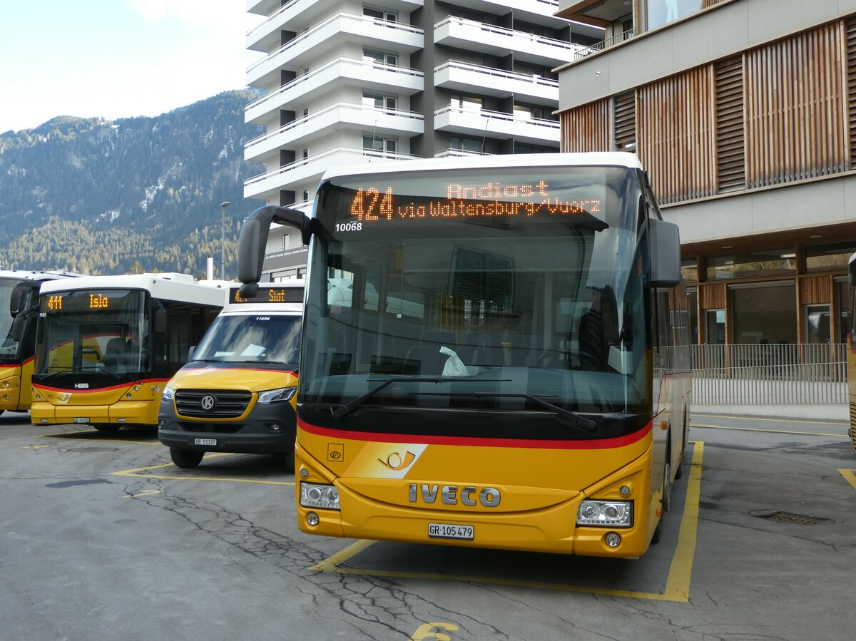(245'164) - PostAuto Graub�nden - Nr. 21/GR 105'479/PID 10'068 - Iveco (ex Fontana, Ilanz Nr. 21) am 18. Januar 2023 beim Bahnhof Ilanz