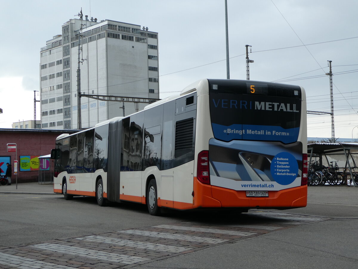 (245'228) - BSU Solothurn - Nr. 60/SO 189'060 - Mercedes am 21. Januar 2023 beim Bahnhof Herzogenbuchsee