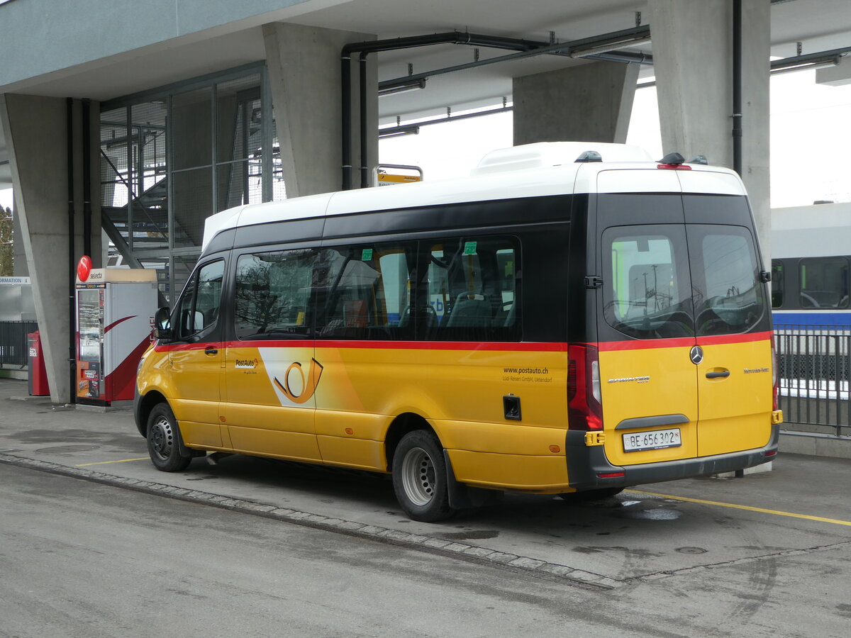 (245'295) - PostAuto Bern - BE 656'302/PID 11'649 - Mercedes (ex L�di, Uetendorf) am 23. Januar 2023 beim Bahnhof Uetendorf