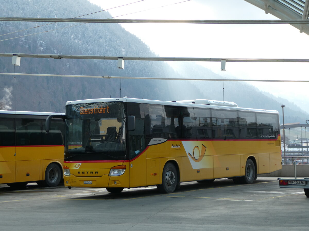 (245'875) - PostAuto Graub�nden - GR 179'709/PID 11'299 - Setra am 6. Februar 2023 in Chur, Postautostation