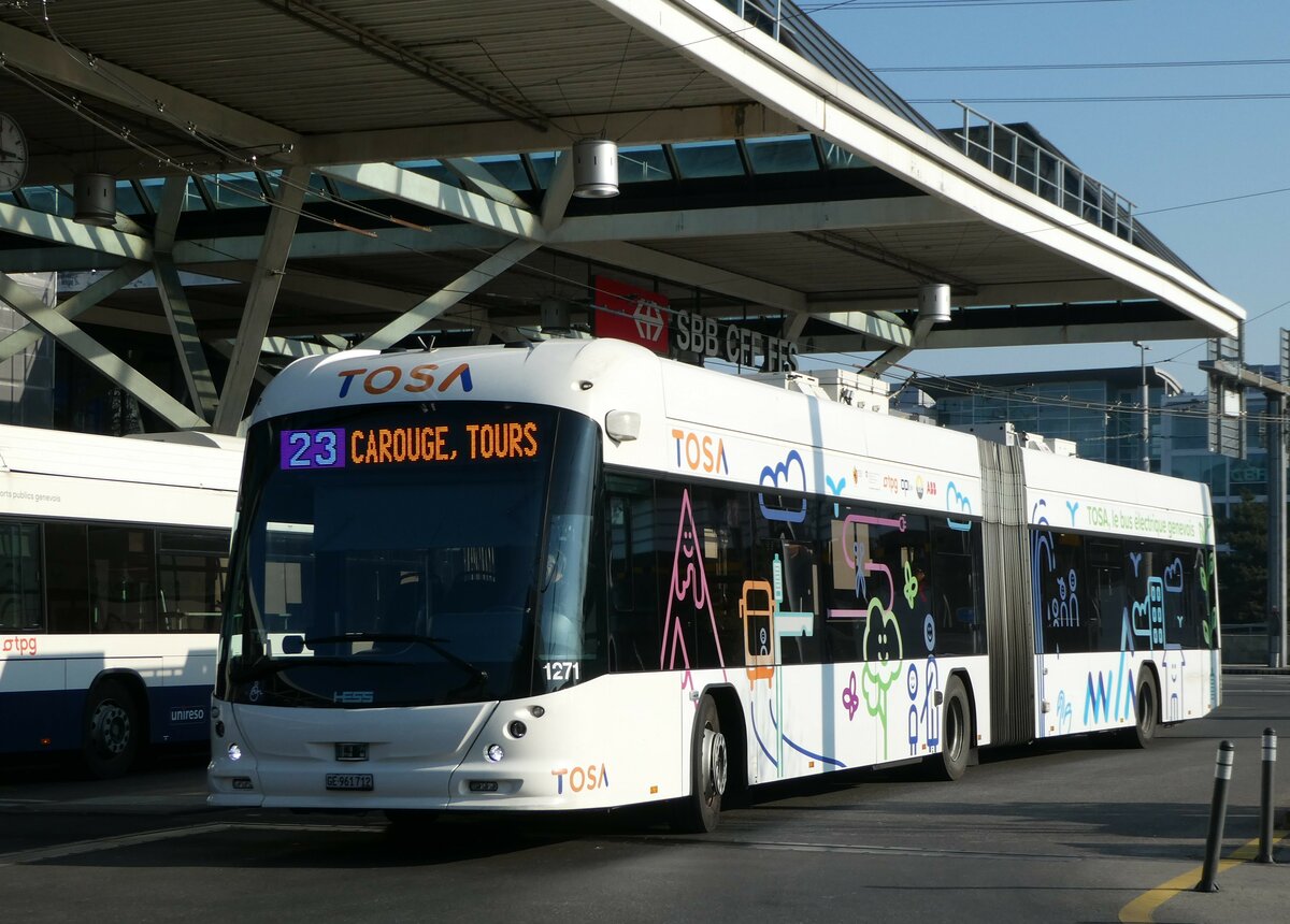 (245'980) - TPG Gen�ve - Nr. 1271/GE 961'712 - Hess/Hess TOSA am 9. Februar 2023 in Gen�ve, A�roport