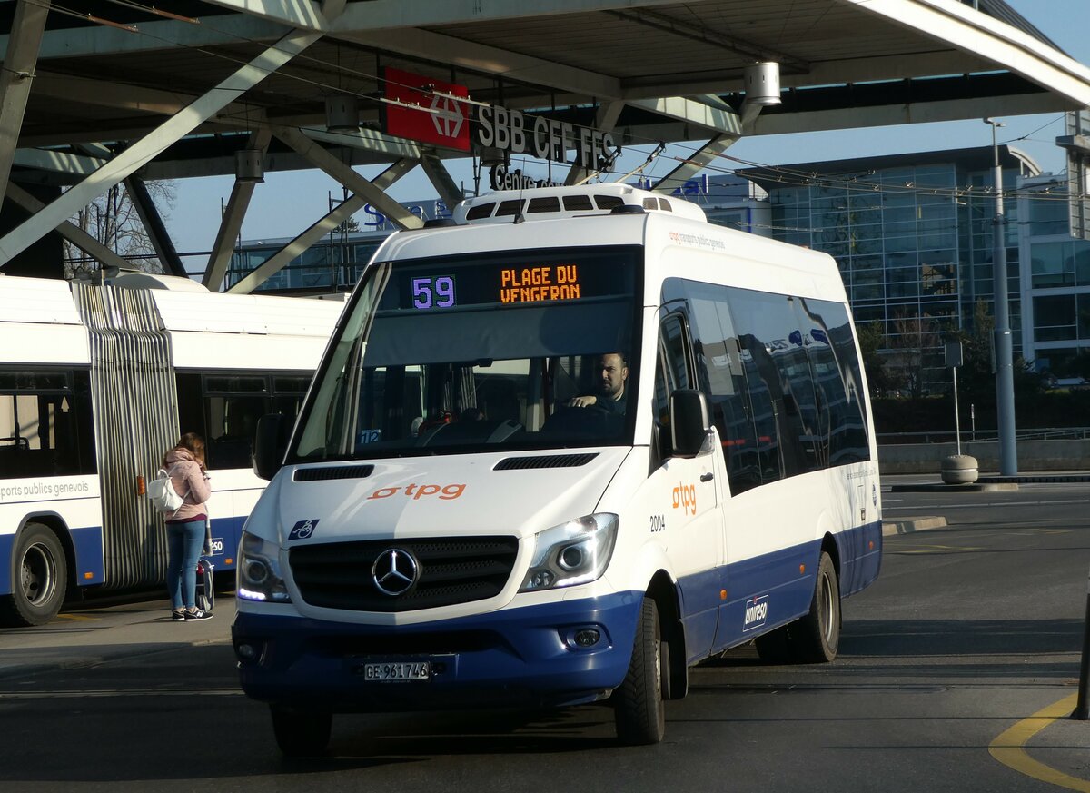 (245'983) - Globe-Limo, Gen�ve - Nr. 2004/GE 961'746 - Mercedes am 9. Februar 2023 in Gen�ve, A�roport