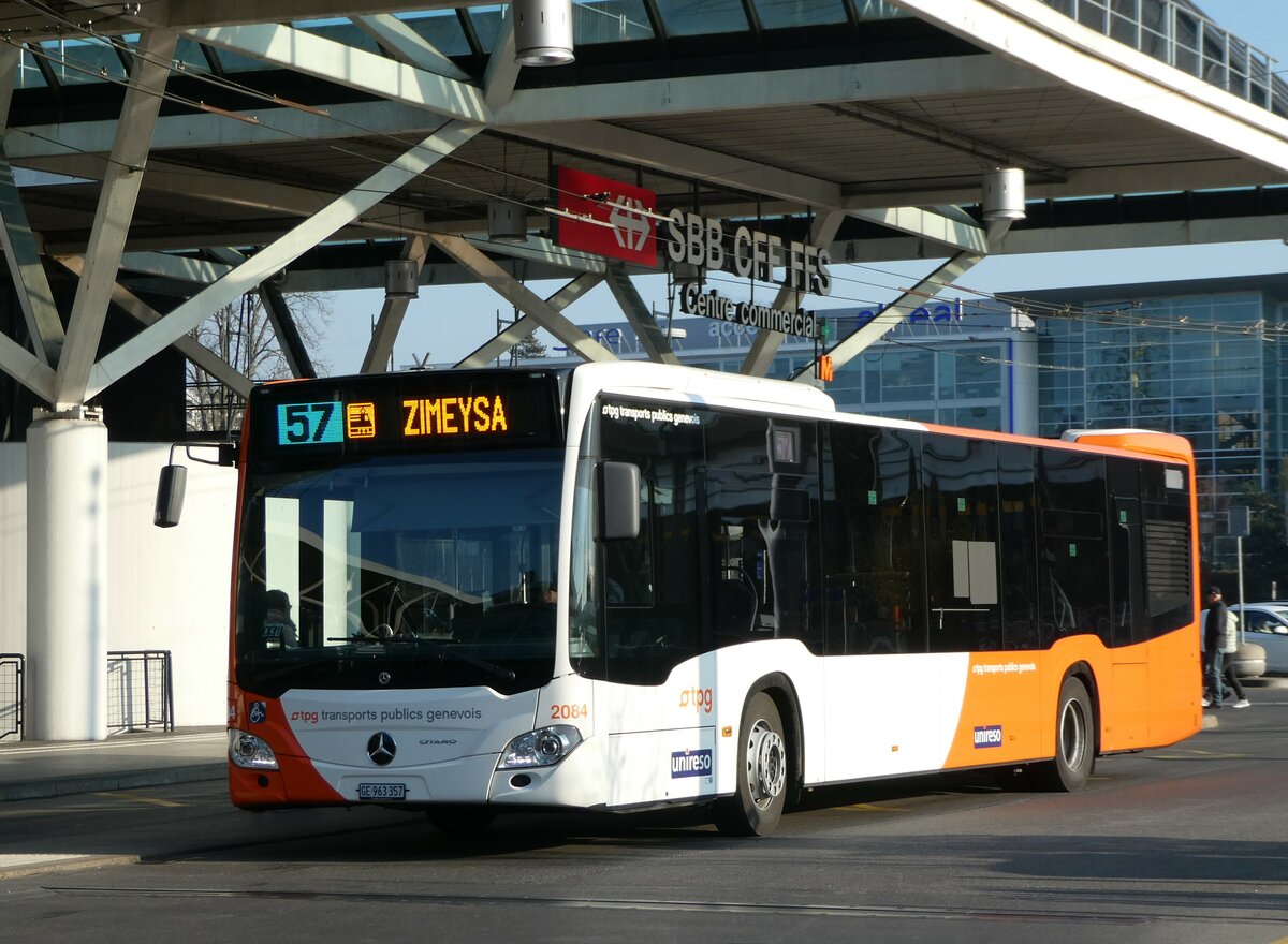 (245'986) - Globe-Limo, Gen�ve - Nr. 2084/GE 963'357 - Mercedes am 9. Februar 2023 in Gen�ve, A�roport