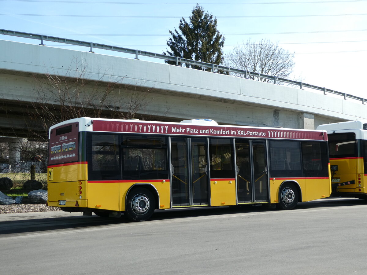(246'338) - PostAuto Bern - BE 193'594/PID 5501 - Lanz+Marti/Hess Personenanh�nger (ex Klopfstein, Laupen) am 18. Februar 2023 in Kerzers, Interbus