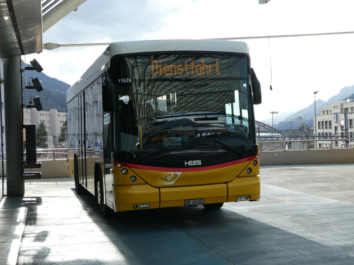(246'543) - PostAuto Graub�nden - GR 69'102/PID 11'626 - Scania/Hess am 24. Februar 2023 in Chur, Postautostation