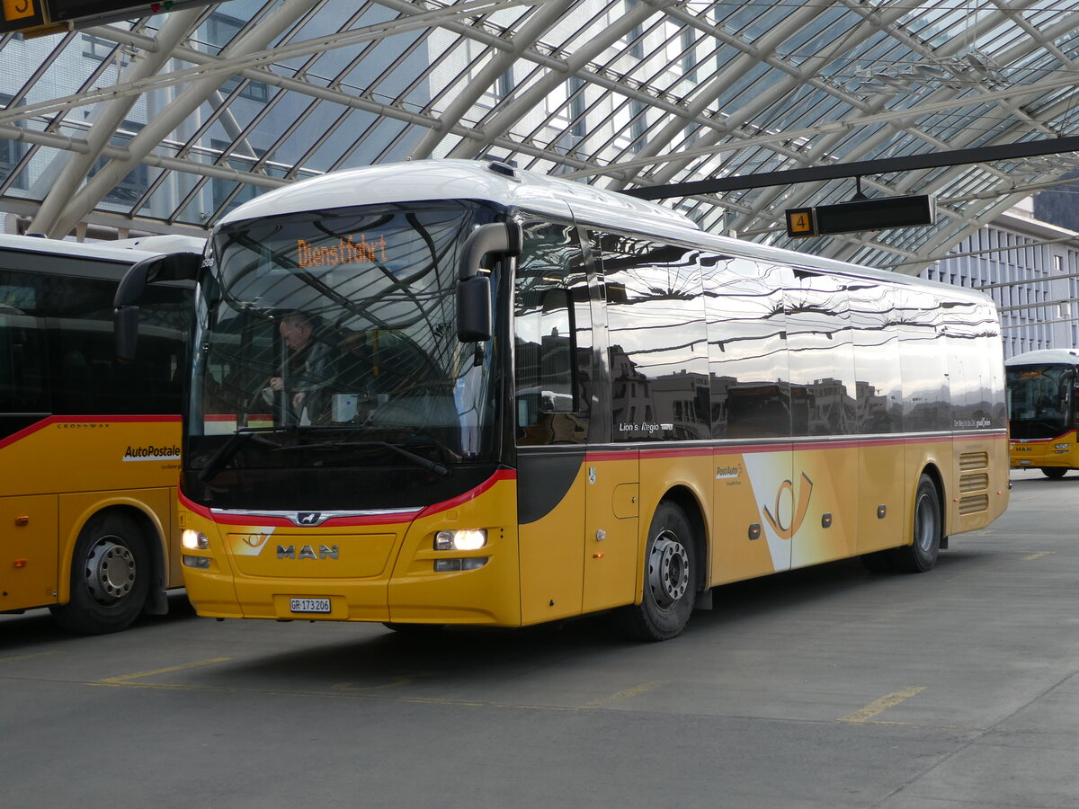 (246'550) - PostAuto Graub�nden - GR 173'206/PID 10'508 - MAN am 24. Februar 2023 in Chur, Postautostation