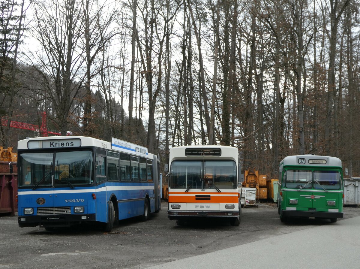 (246'683) - Krauer, Kehrsatz - Volvo/R&J (ex VBL Luzern Nr. 111) + Wegm�ller, M�nsingen - FBW/R&J (ex Bamert, Wollerau) + BVB Basel (RWB) - Nr. 75 - FBW/FHS am 26. Februar 2023 in Oberburg, Ziegelgut