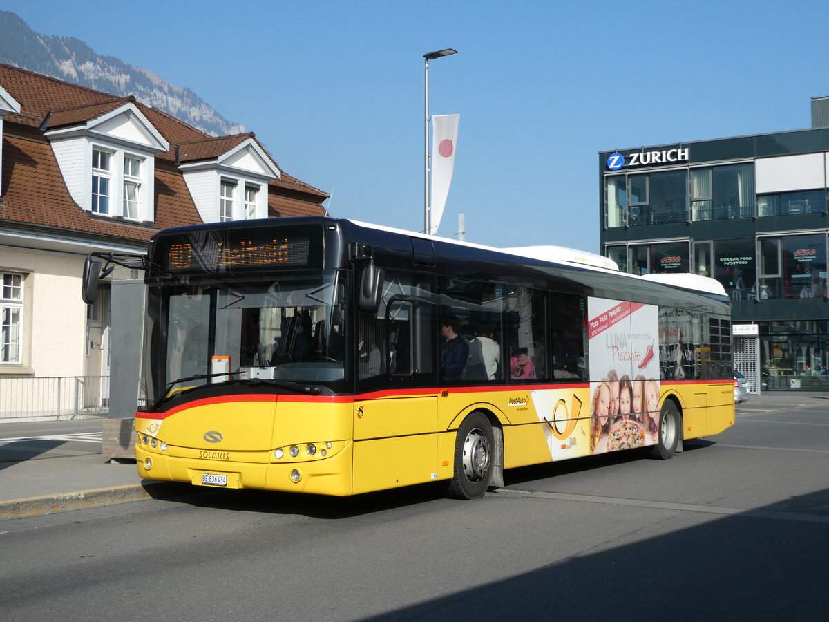 (246'800) - PostAuto Bern - BE 836'434/PID 10'340 - Solaris (ex Nr. 581) am 2. M�rz 2023 beim Bahnhof Interlaken Ost