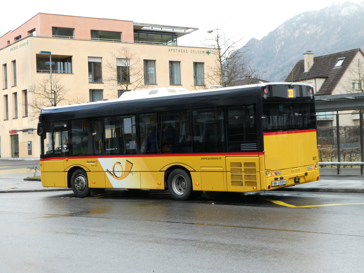 (247'126) - PostAuto Zentralschweiz - Nr. 401/NW 19'589/PID 10'072 - Solaris (ex Nr. 20; ex PostAuto Bern Nr. 14; ex Klopfstein, Laupen Nr. 14) am 10. M�rz 2023 beim Bahnhof Stans