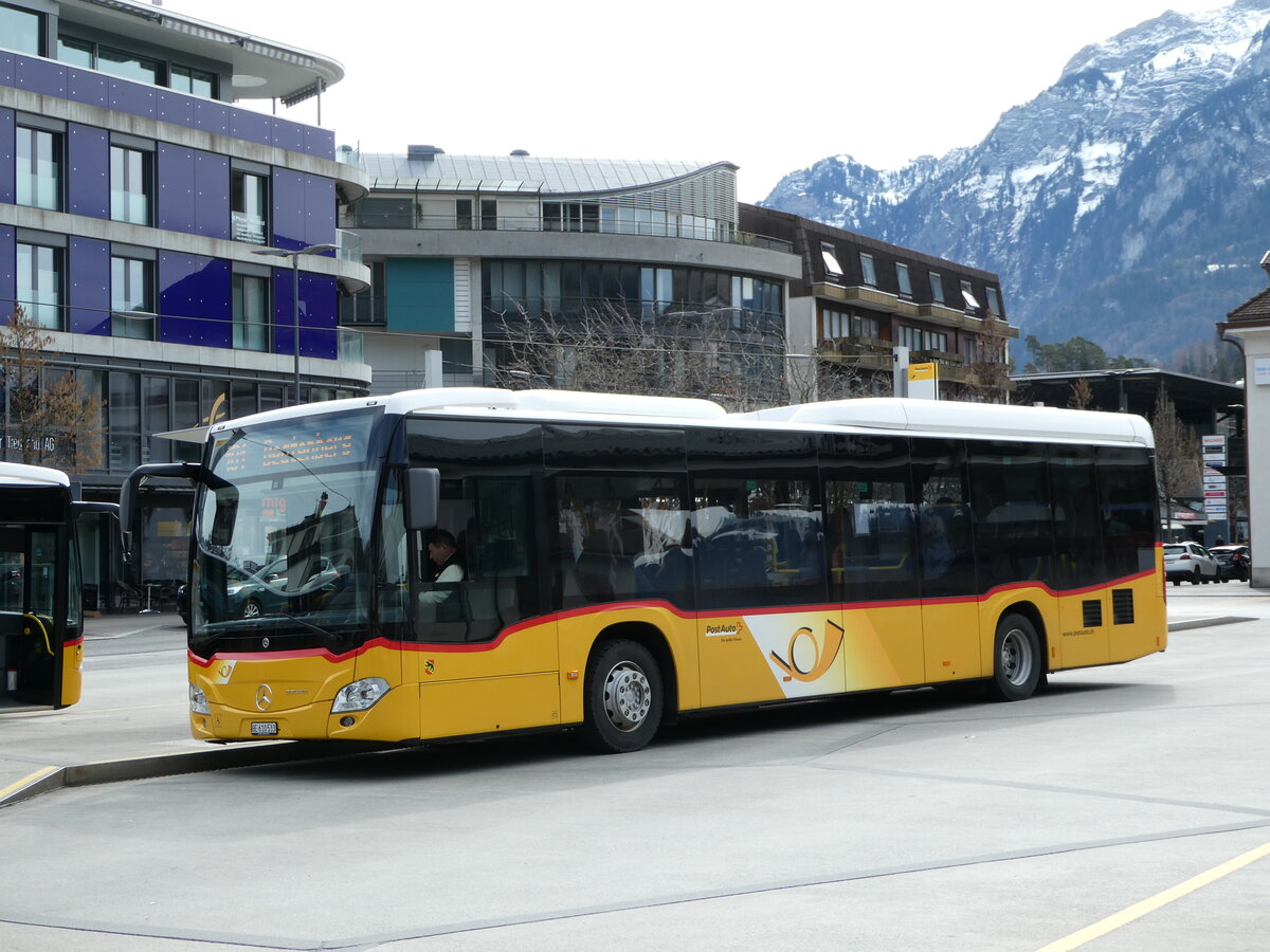 (247'175) - PostAuto Bern - BE 610'533/PID 11'684 - Mercedes am 13. M�rz 2023 beim Bahnhof Interlaken West