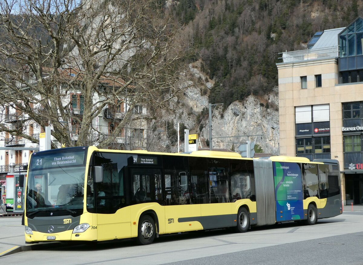 (247'180) - STI Thun - Nr. 704/BE 434'704 - Mercedes am 13. M�rz 2023 beim Bahnhof Interlaken West