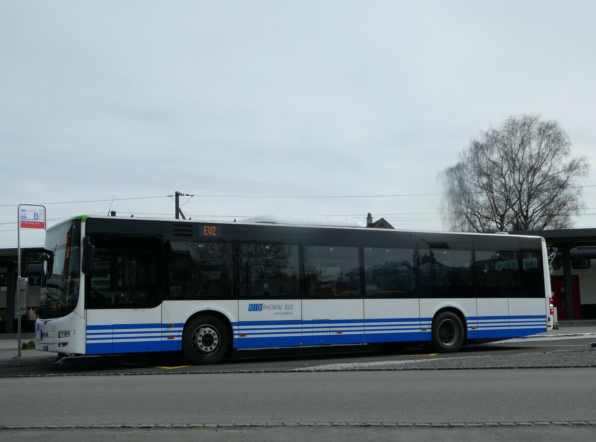 (247'330) - RTB Altst�tten - Nr. 915/SG 482'211 - MAN (ex PostBus/A BD 15'345) am 17. M�rz 2023 beim Bahnhof Altst�tten