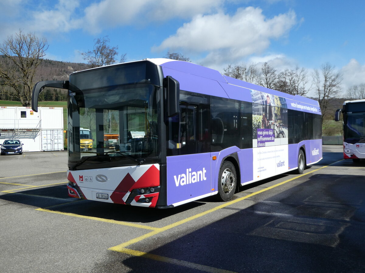 (247'612) - CarPostal Ouest - JU 36'144/PID 11'748 - Solaris am 25. M�rz 2023 in Develier, Parkplatz