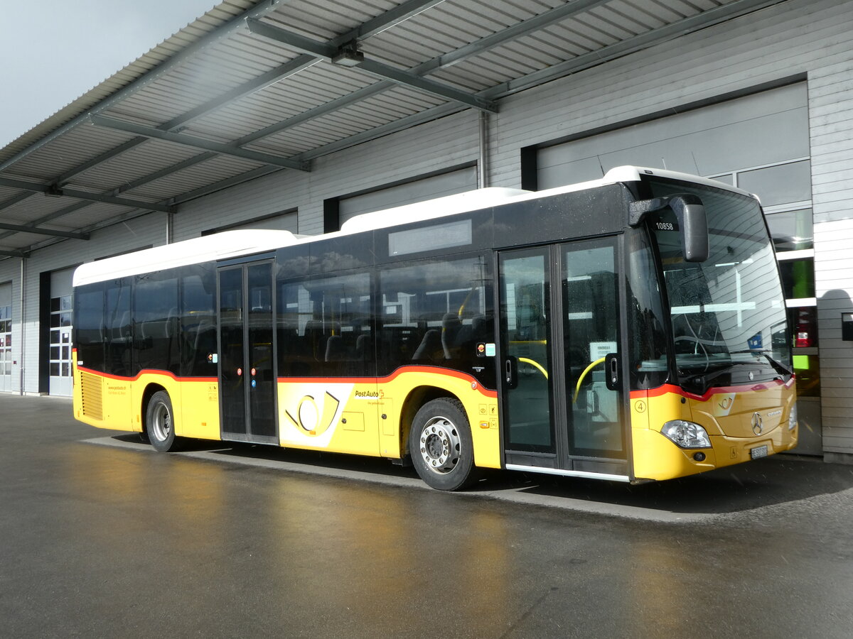 (247'716) - Fl�ck, Brienz - Nr. 4/BE 517'311/PID 10'858 - Mercedes am 25. M�rz 2023 in Kerzers, Interbus