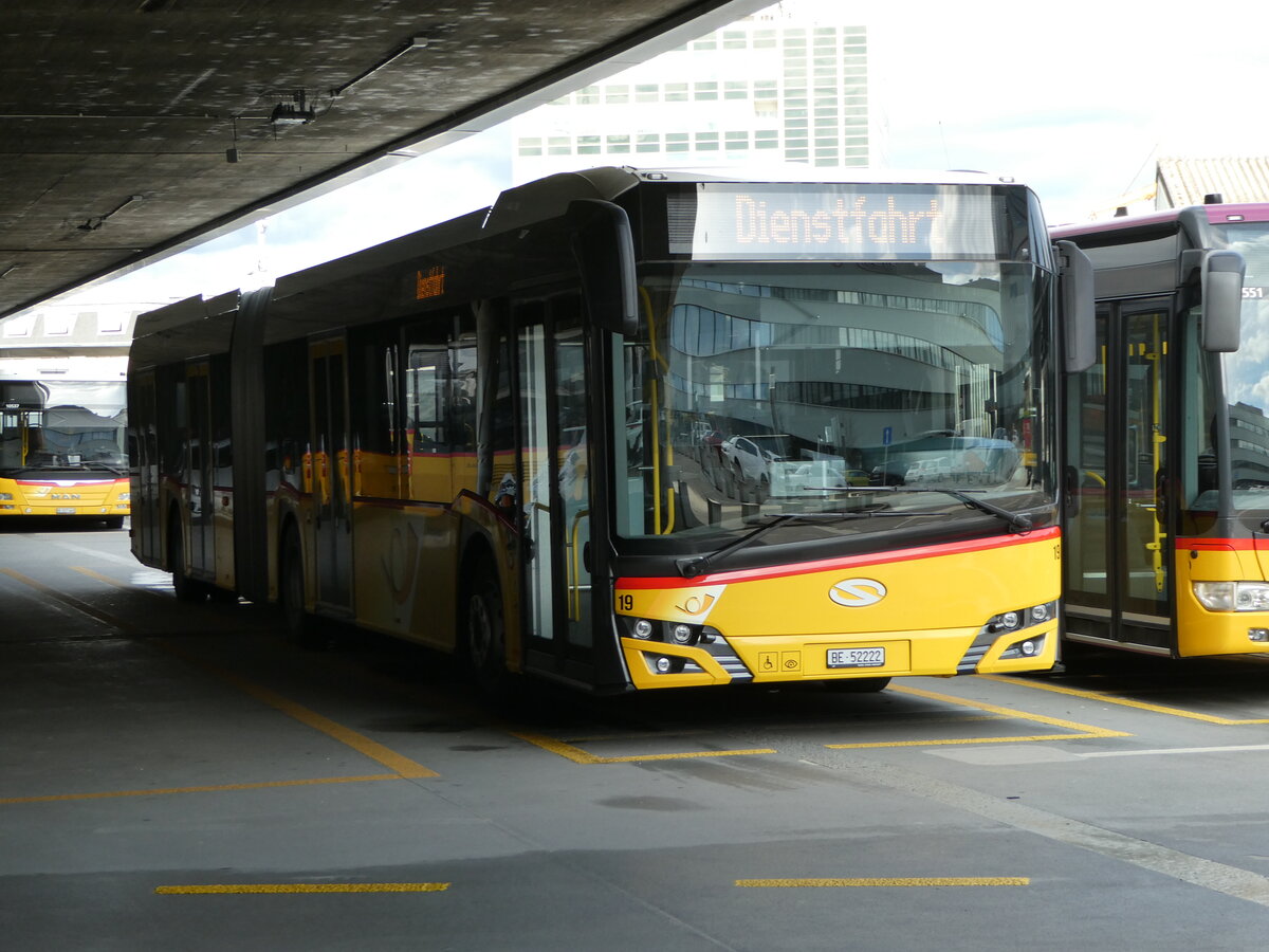 (247'731) - Steiner, Ortschwaben - Nr. 19/BE 52'222/PID 11'205 - Solaris am 25. M�rz 2023 in Bern, Postautostation