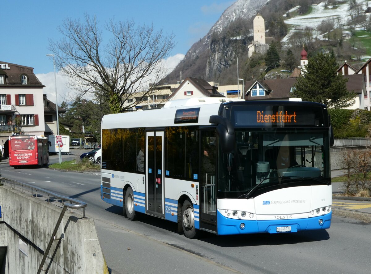 (247'766) - BSW Sargans - Nr. 326/SG 248'734 - Solaris am 28. M�rz 2023 beim Bahnhof Sargans