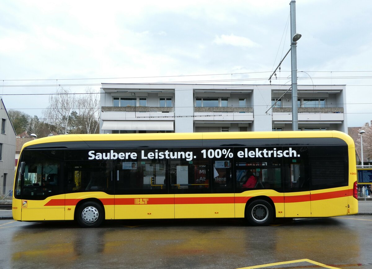 (247'911) - BLT Oberwil - Nr. 1003/BL 221'733 - Mercedes am 30. M�rz 2023 in Bottmingen, Schloss 