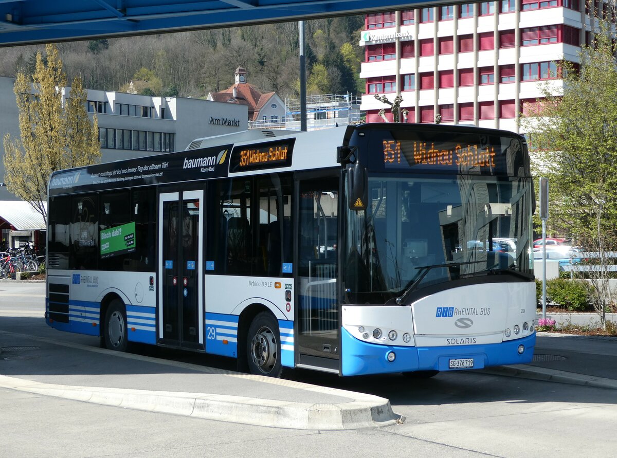 (248'098) - RTB Altst�tten - Nr. 29/SG 376'719 - Solaris am 6. April 2023 beim Bahnhof Heerbrugg