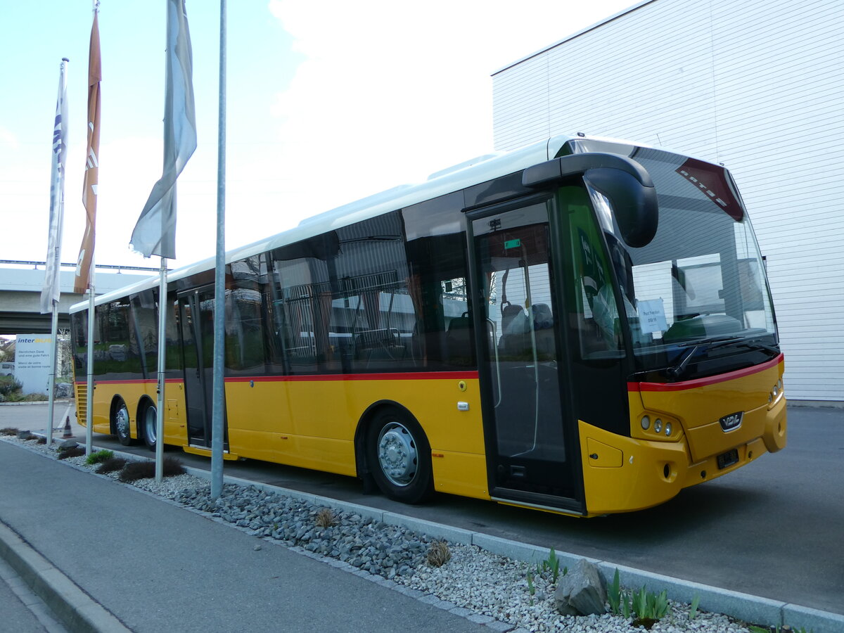 (248'200) - CarPostal Ouest - VDL (ex Ballestraz, Gr�ne) am 8. April 2023 in Kerzers, Interbus