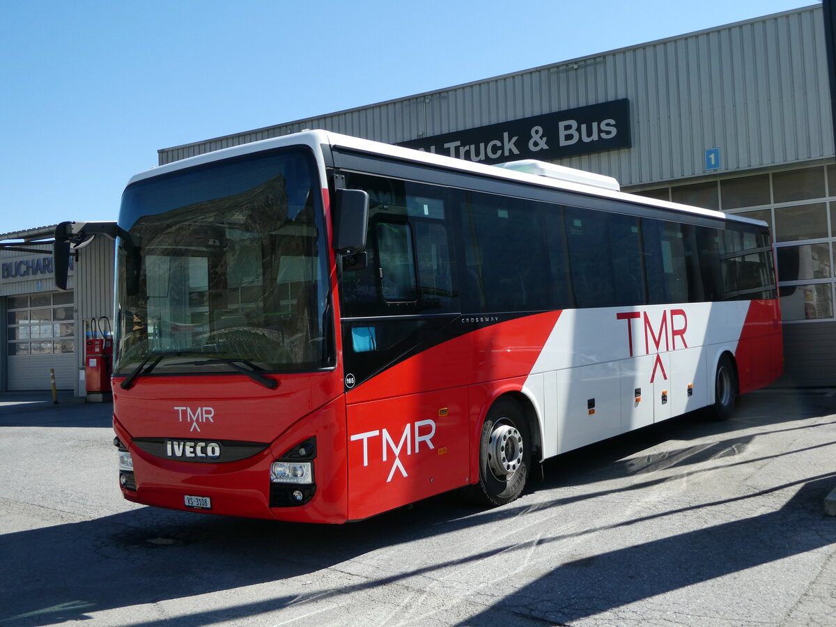 (248'303) - TMR Martigny - Nr. 165/VS 3108 - Iveco am 9. April 2023 in Leytron, Garage Buchard