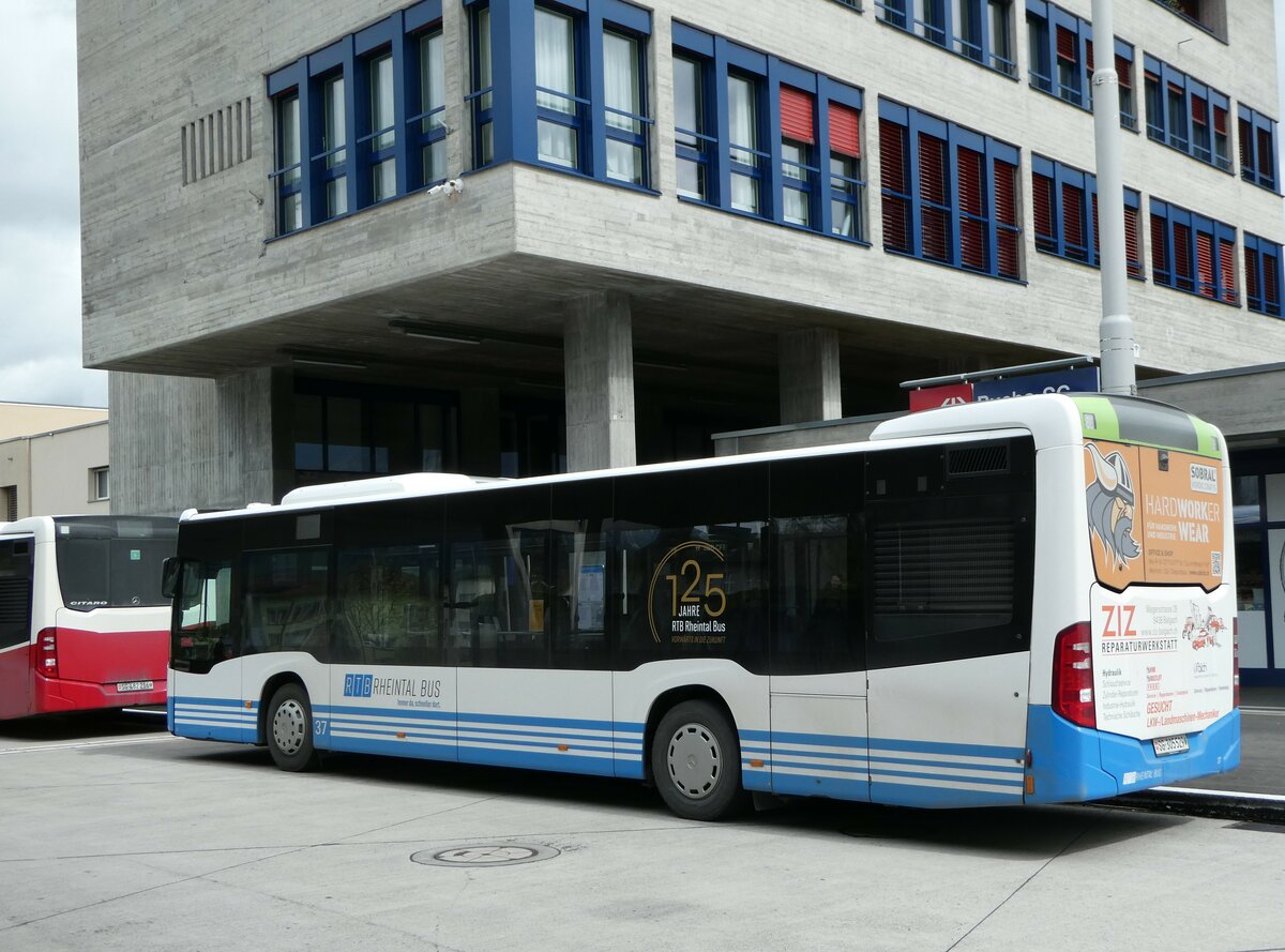 (248'459) - RTB Altst�tten - Nr. 37/SG 305'529 - Mercedes am 13. April 2023 beim Bahnhof Buchs