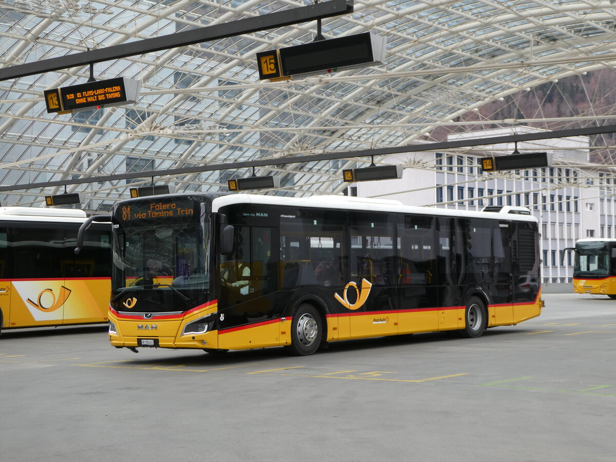 (248'543) - PostAuto Graub�nden - GR 184'613/PID 11'929 - MAN am 15. April 2023 in Chur, Postautostation